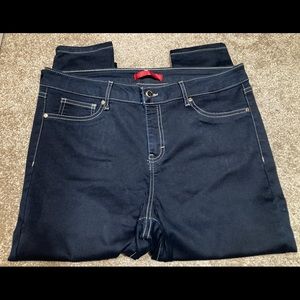 Jennifer Lopez Super Skinny Jeans